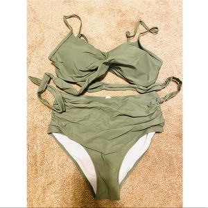 Womens Cross-Over Bikini!